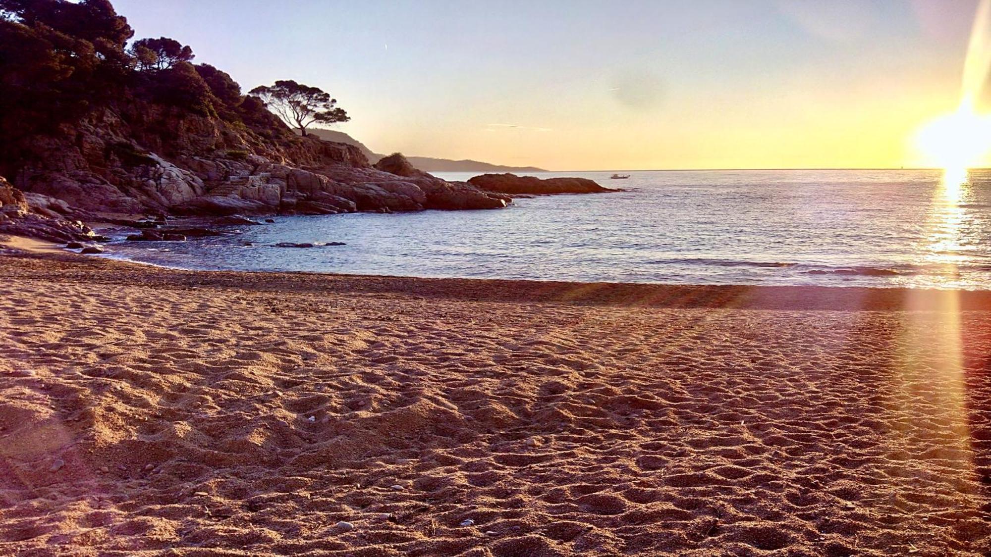 ⭑ Sea Views + Private Beach. What Else? ⭑ Tossa de Mar Zewnętrze zdjęcie