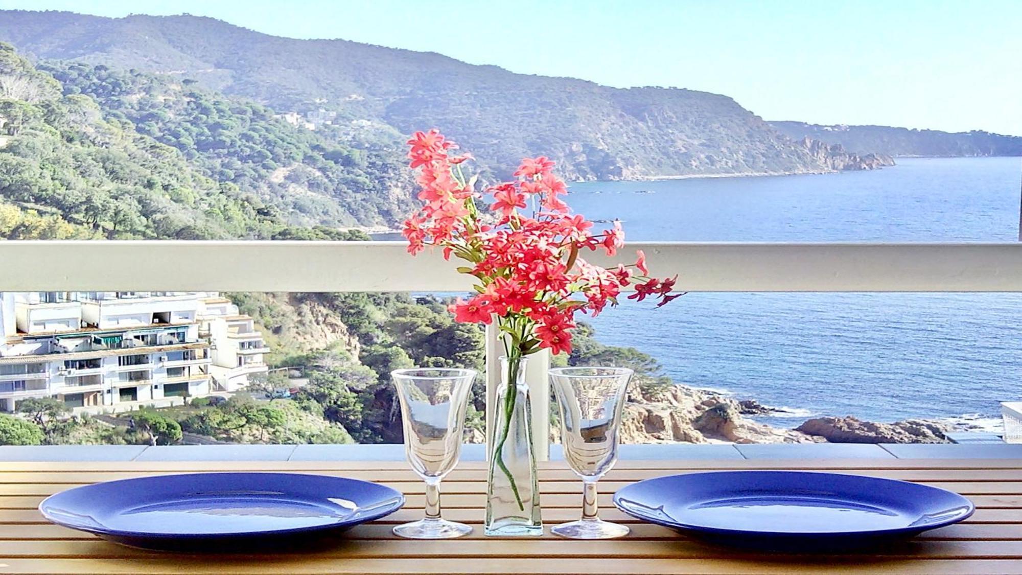 ⭑ Sea Views + Private Beach. What Else? ⭑ Tossa de Mar Zewnętrze zdjęcie